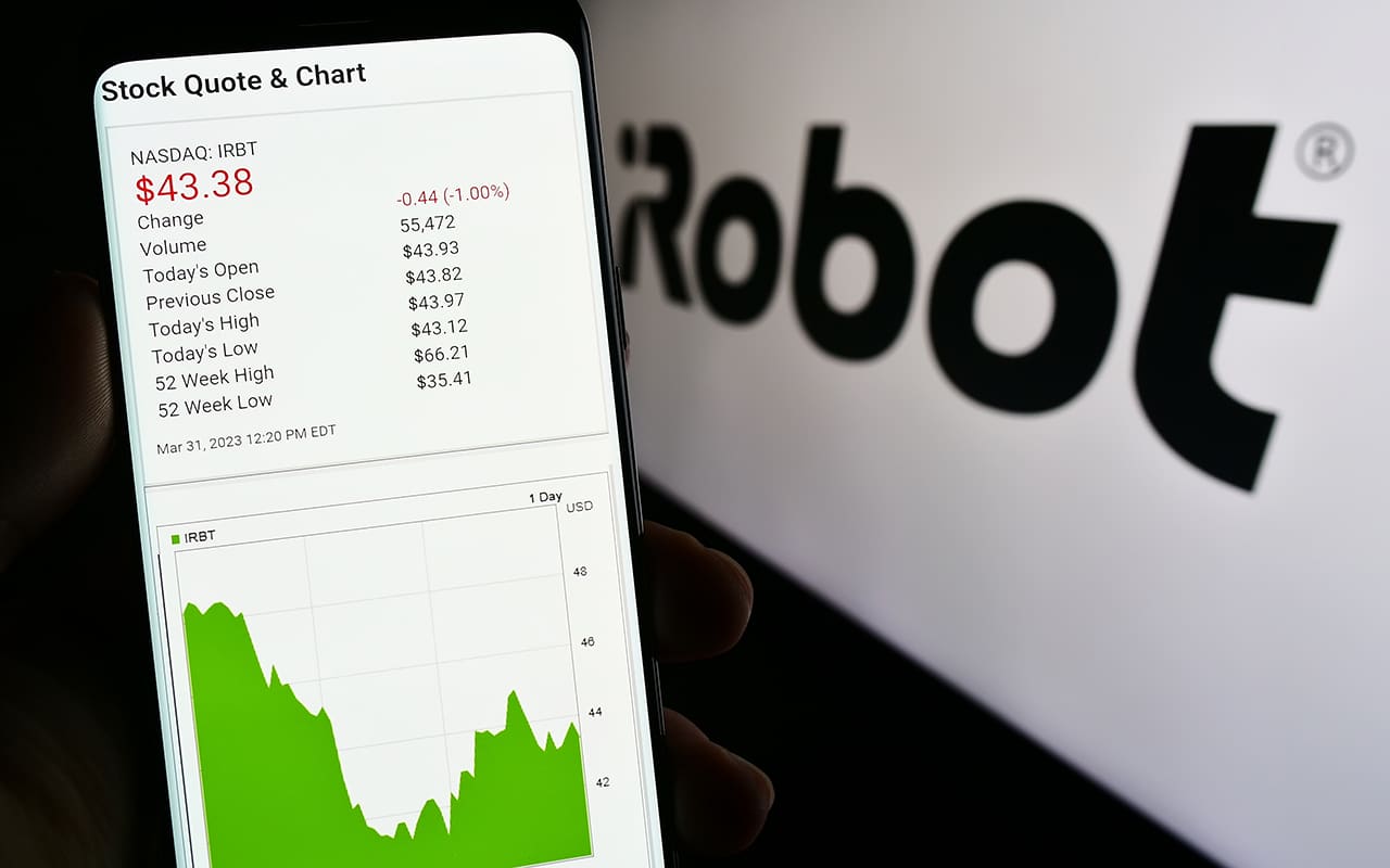 irobot-acquisition Amazon convoite toujours iRobot - © Adobe Stock